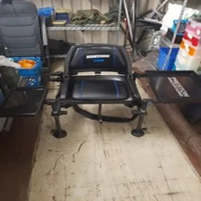 Preston Innovations Ignition 360 Chair With Side Trays And Umbrella Bracket