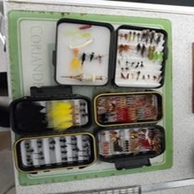 Trout Fishing Flys Buzzers Damsels Dry Wet Long Legs 150 + Boxed Unused