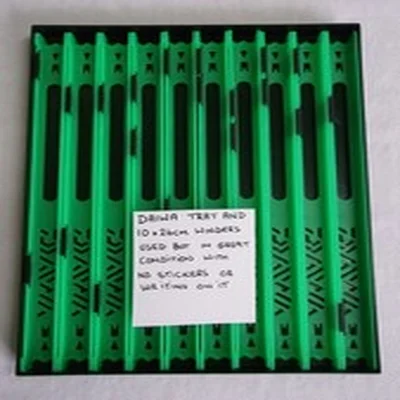 DAIWA TRAY AND 10 X 26CM WINDERS