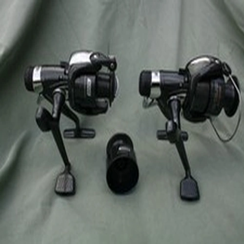 FISHING REELS AND 1 SPOOL