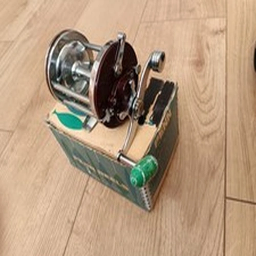 Penn Reels Squidder 140m Metal Spool Sea Fishing Reel Vintage Boxed