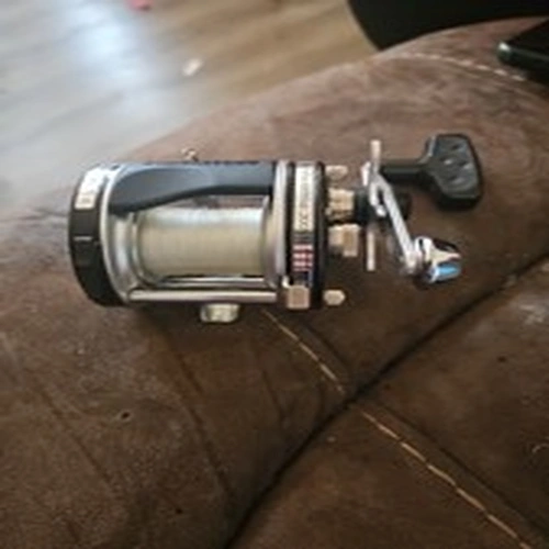 ABU GARCIA AMBASSADEUR  6500C  Power Handle  Couple Grazes as shown pic Good Con