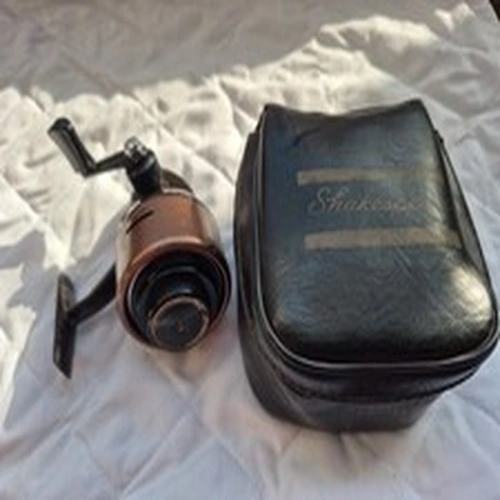Shakespeare Match International  Vintage Closed Face Fishing Reel Original Case