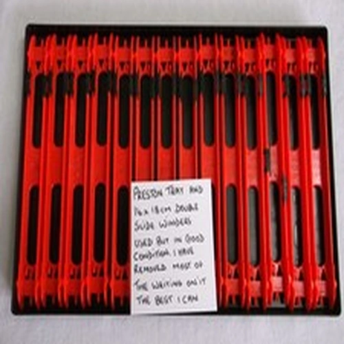 PRESTON TRAY AND 14  X  18CM WINDERS 1N RED