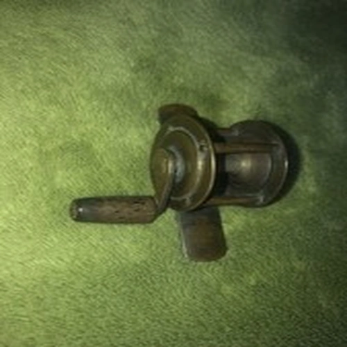 Old Brass reel One Inch