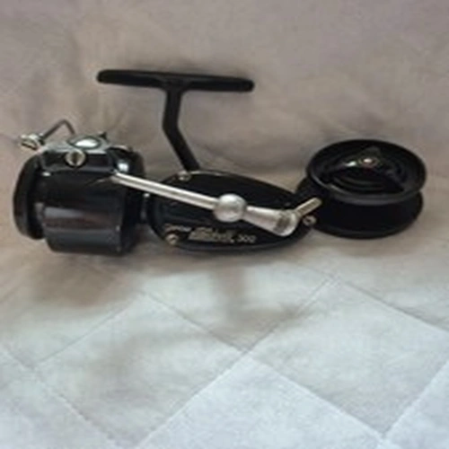 Garcia Mitchell 300 Spinning Carp Fishing Reel Vintage with Spare Spool