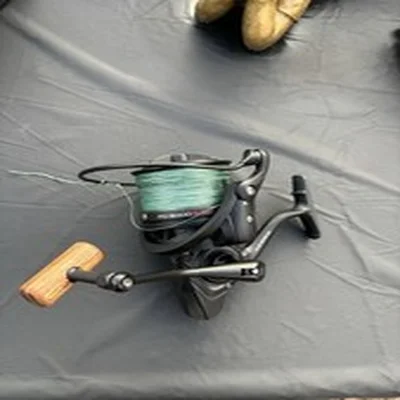 Advanta FD8000 Big Pit Spod Marker Reel Loaded with 200 yds of 20lb Braid