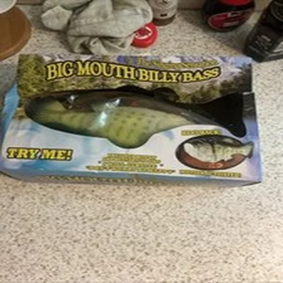 Big Mouth Billy Bass The Singing Motion Fish I WILL SURVIVE/ DONT WORRY BE HAPPY