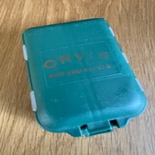 Orvis Fly Box Green Folding 10 Individual Compartments Clear Lids Pocket Sized