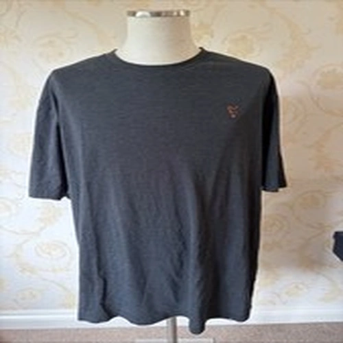 SUPERB MENS CARP ANGLERS FOX INTERNATIONAL CARP FISHING T SHIRT CHARCOAL 3XL