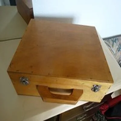 Large Fly Tying Kit In stronge hand made Box, dims. 48.5 x 37.5 x16.5mms