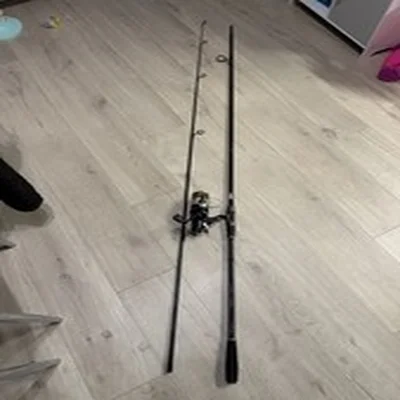 Wychwood 'Rogue' 12ft carp rod With Matching Reel Used Good Condition