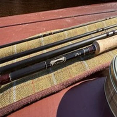 Carron 15’ 9/10 4 Piece salmon fly rod with Bag and Carron fly line