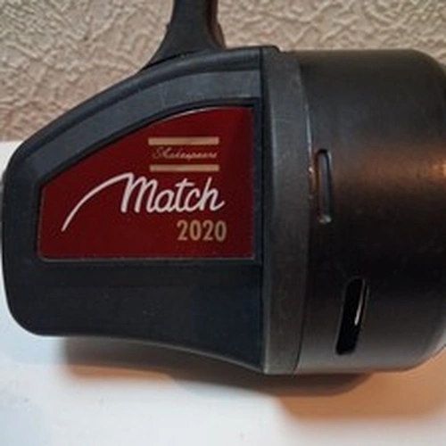 Vintage Shakespeare 2020 Closed Face Reel. Made In England. 1986.