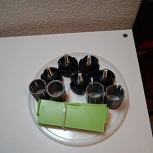 Matrix Seatbox hand wheels x 5, 4 x 30mm inserts and 5 draw dividers.