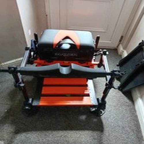 Job Lot Maver Z Seat Box  Mave Signiture 400 16mtr Pole  Drenam Feeder Rods