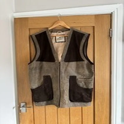 Humpie Leather Vest for Hunting and Fishing Men’s Size L