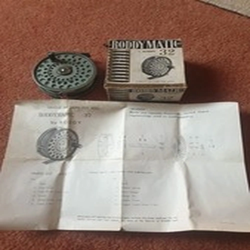 Vintage Roddy Roddymatic 32 fly fishing reel Boxed & Instructions Paper Included