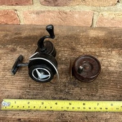 Vintage Intrepid Envoy Fishing Reel. Made In England. & Bakelite reel x2 reels