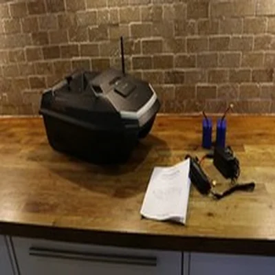 FUTURE CARPING INTREPID BAIT BOAT RRP £580 CARP SET UP FISHING