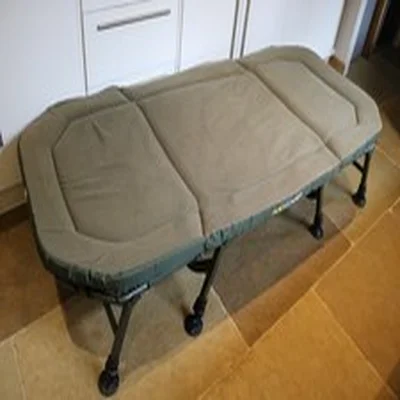 AVID CARP BENCHMARK X WIDE MEMORY FOAM BEDCHAIR SET UP FISHING Z BED CAMPING