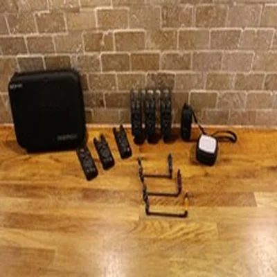 3 SONIK GIZMO 2 BITE ALARMS RECEIVER & LIGHT SET + BOBBINS RRP £300 CARP SET UP