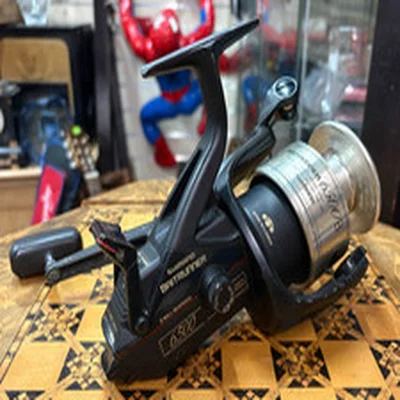 Lovely Vintage Shimano 6500 Carp/Pike Baitrunner Fishing Reel Unboxed A424