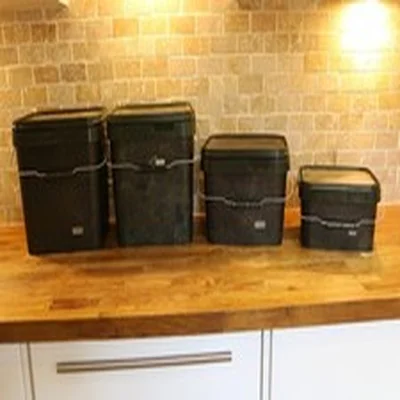 4 NASH SPOT ON BAIT BUCKETS RRP £47 CARP SET UP FISHING