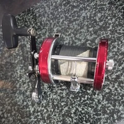 Abu  sweden Ambassadeur 7000 fishing reel