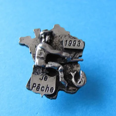 1993 Fishing Pin Badge. VGC, Metal. Je Peche. I FISH ! France.