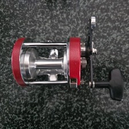 ABU AMBASSADEUR 7000 MULTIPLIER REEL. Vintage. Fishing reel good condition