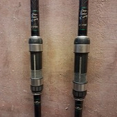 Free spirit carp rods 12 foot 2.75lb 40mm, not a mark on them with rod bags