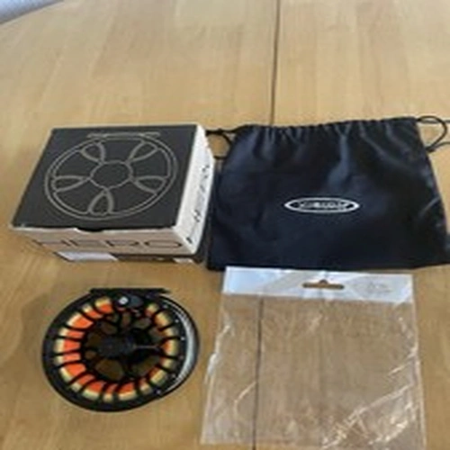 VISION HERO 7/9 FLY REEL PLUS MAXCATCH REAL PIKE FLY LINE AND BACKING.