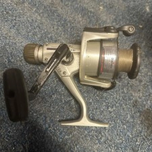 Daiwa Long Cast Regal-S - 4050B Spinning Fishing Reel & spool -Carp-Bream-Tench 