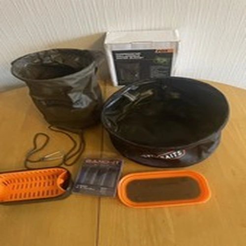 FOX WATER BUCKET/SONU GROUNDBAIT BOWL / GURU STRAINER AND TUB/BANDIT PUNCHES.