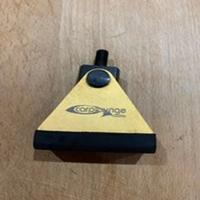 Carp lounge baitboat lifter head