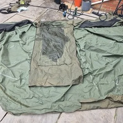 Ron Hutchinson Carbio Bivvy It's A Good Bivvy IT A Bit Dirty And Tear From Use