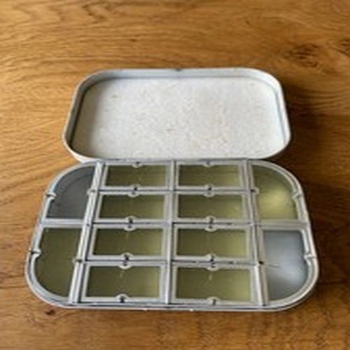 RICHARD WHEATLEY 6 inch Compartment/Foam Fly Box