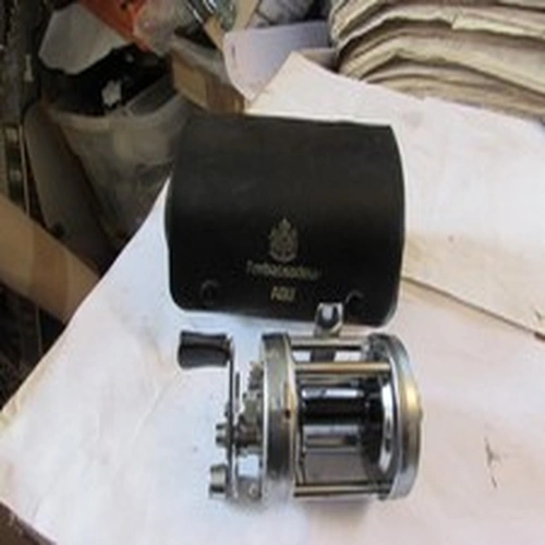 V good used abu sweden ambassadeur 6500C multiplier sea fishing reel right wind