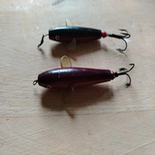 Vintage Hardy Bros Wooden Devon Minnows Pair Salmon Trout Lures HARDYS