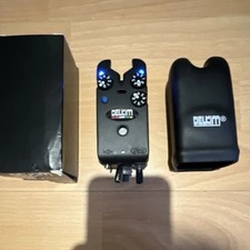 Delkim TX-i Plus DP028 Electronic Bite Alarm Black LED Light with Carry Case