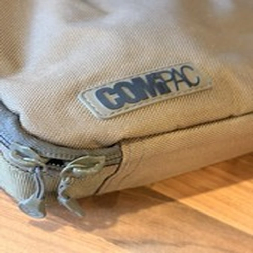 Korda Compact Small Luggage / Bankstick Bag . Really Good Condition  Never Used