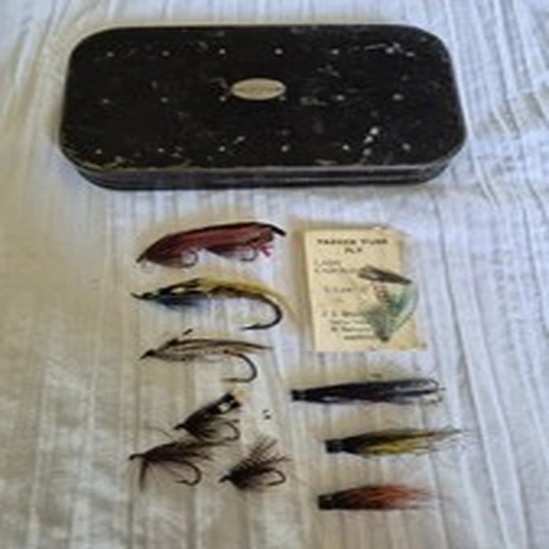 Vintage Mallochs Fly Box With Collection Of Salmon Flies As In Pics 1930s Age