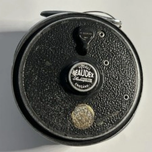 A SUPERB J W YOUNG BEAUDEX 3 1/4" TROUT FLY REEL LINED UP