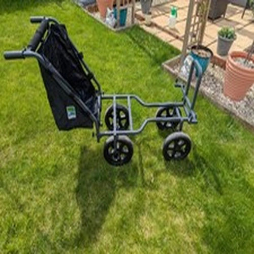 Preston Innovations Four Wheeled Shuttle