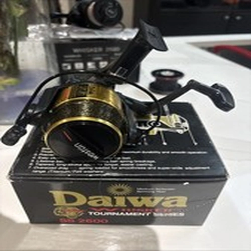 Daiwa Tournament Whisker SS2600 Fishing Reel With Western Conversation
