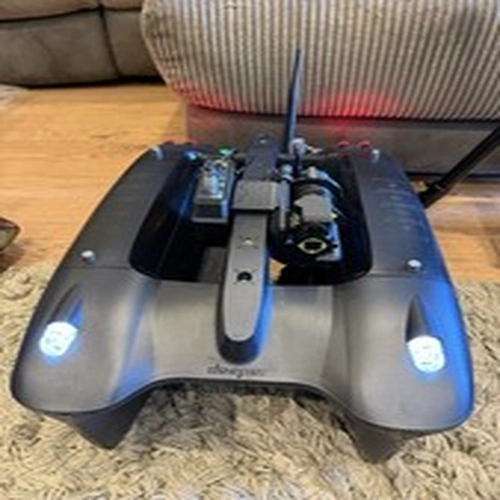 Deeper Quest Bait Boat / Carp Fishing