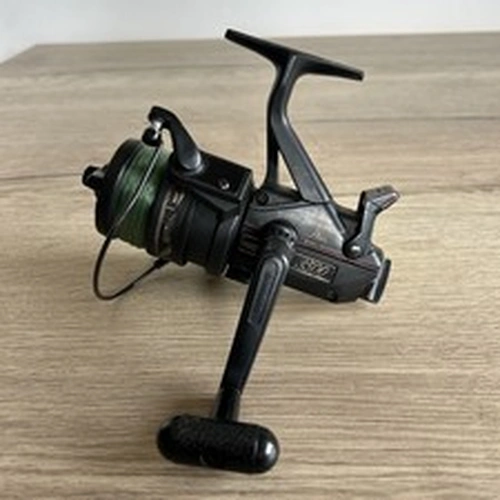 Vintage Shimano Triton Baitrunner Plus 3500 Fishing Reel