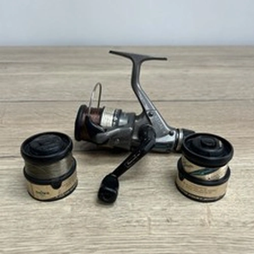 Daiwa Regal X Long Cast Fishing Reel with 2 Additional Spare Spools